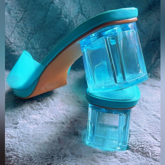 Cape Robbin low heel size 11 - Picture 2 of 3